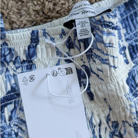 NWT & Other Stories Smocked Bodice Long Sleeve Cotton Mini Dress, size 0 - Picture 5 of 10